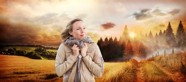 Pretty blonde in warm clothes — Stock Photo, Image