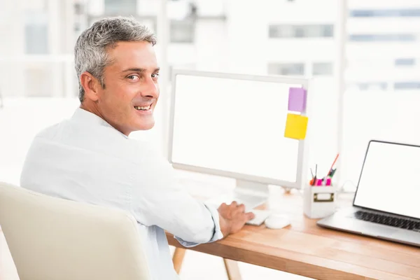 Businessman working with computer — Stock Photo, Image