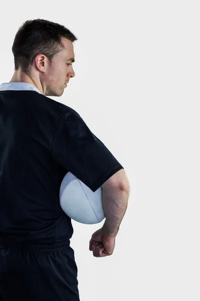 Rugbyspieler mit einem Rugbyball — Stockfoto