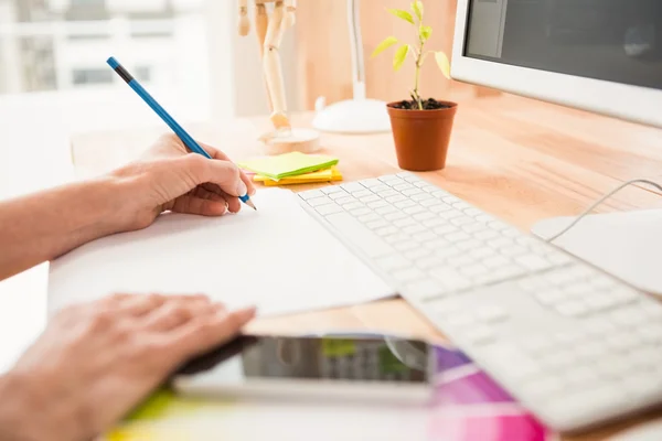 Hands designing with colour chart — Stock Photo, Image