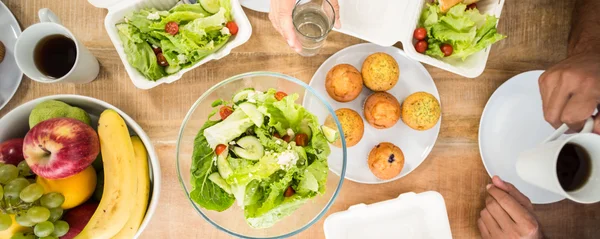 Business people having lunch — Stock Photo, Image