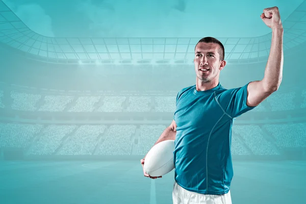 Rugbyspeler buigen spieren — Stockfoto