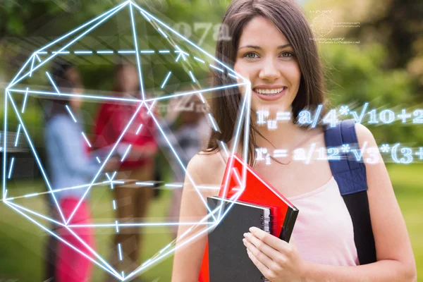 Student ler mot kameran — Stockfoto