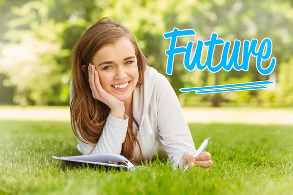 Parola futuro contro studente sorridente — Foto Stock