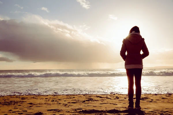 海を見る女 — ストック写真