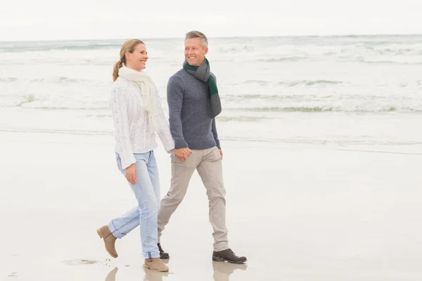 Couple enjoying a nice day out — Stock Photo, Image