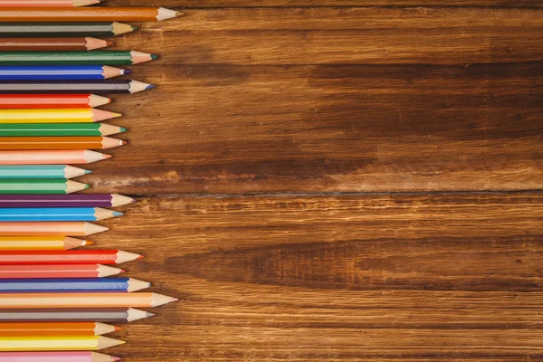 Kleur potloden op Bureau — Stockfoto