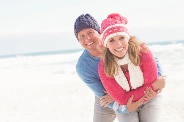 Happy couple hugging each other — Stock Photo, Image