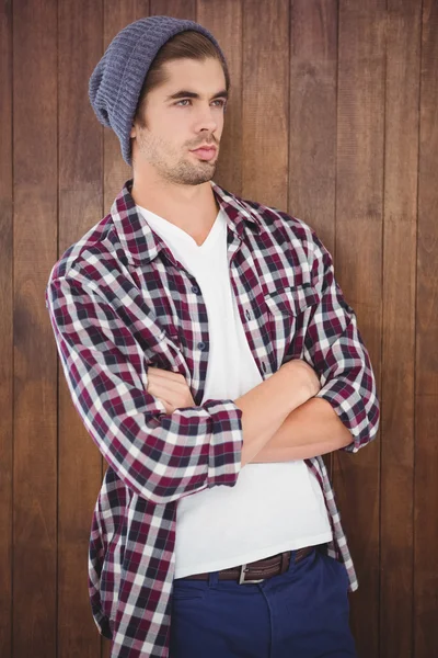 Hombre con brazos cruzados — Foto de Stock