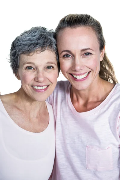 Close-up portret van vrolijke moeder en dochter — Stockfoto