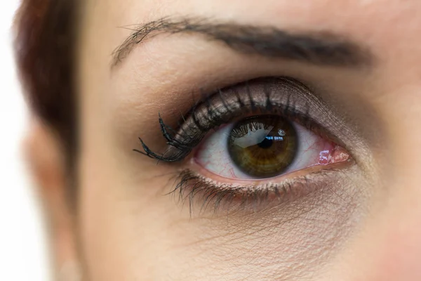 Retrato de primer plano del ojo de la mujer — Foto de Stock