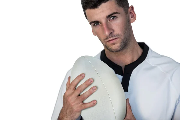 Retrato de jogador de rugby segurando bola — Fotografia de Stock