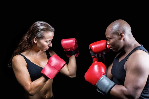 Idrottare med fighting stance — Stockfoto