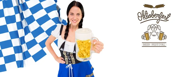 Oktoberfest chica sosteniendo tanque de cerveza — Foto de Stock