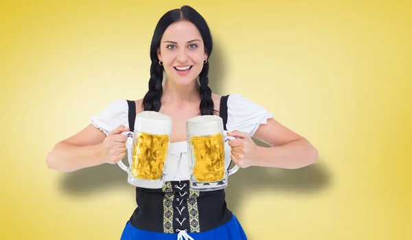 Oktoberfest tjej innehar öl stop — Stockfoto