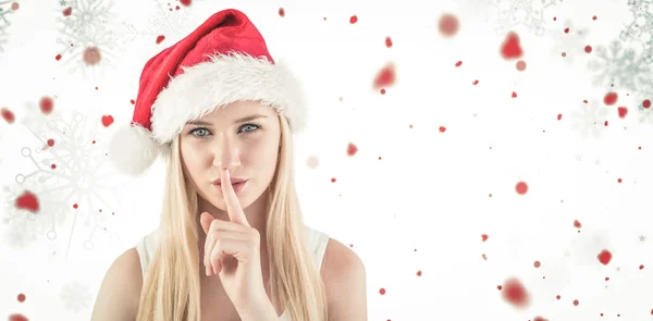 Blonde festive gardant un secret — Photo