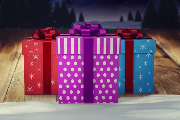 Una selección de regalos de Navidad con cintas — Foto de Stock