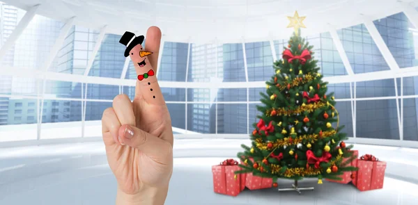 Рождественские пальчики с елкой — стоковое фото