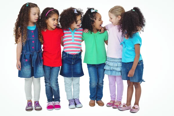 Pequeño grupo de niños de pie juntos — Foto de Stock