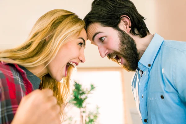 Creative team shouting at each other — Stock Photo, Image