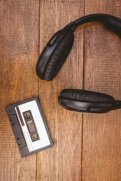 Close up view of old tape and headphone — Stock Photo, Image