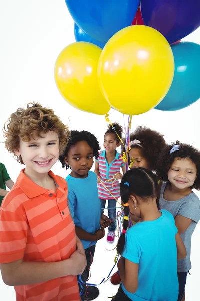 Group of kids together with balloons — Stock Photo, Image