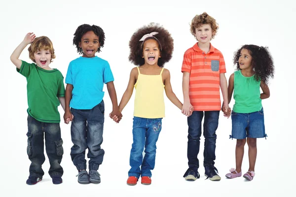 Una fila de niños de pie juntos — Foto de Stock