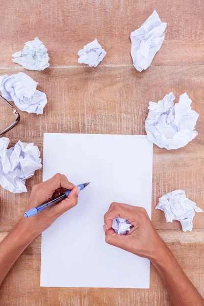 Vista de cerca de una bola de papel — Foto de Stock