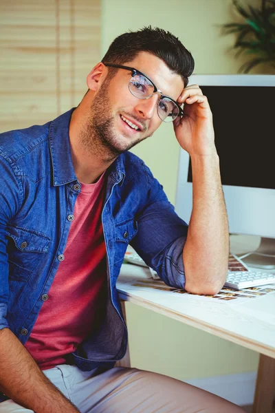 Handsome hipster working at desk — Stock Photo, Image