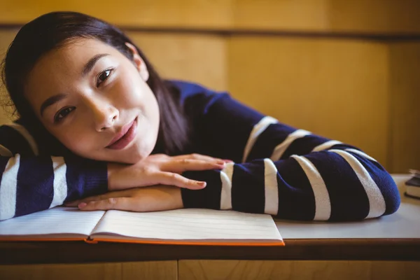 Smiling student in lecture hall — Stock Photo, Image