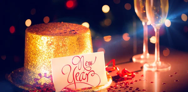 Mesa en la víspera de año nuevo celebración — Foto de Stock