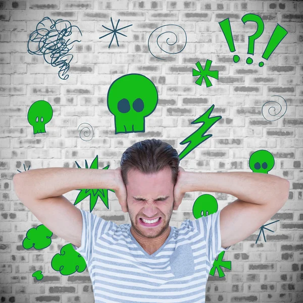 Handsome casual man screaming with hand on ears — Stock Photo, Image