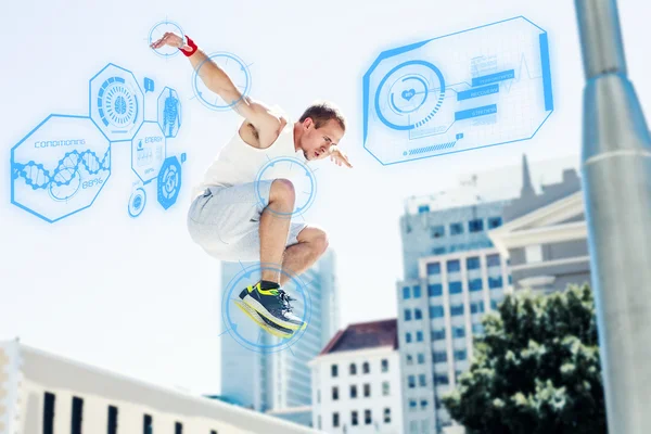 Man doing parkour in the city — Stock Photo, Image