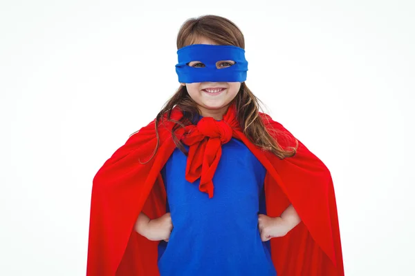 Chica enmascarada fingiendo ser superhéroe — Foto de Stock