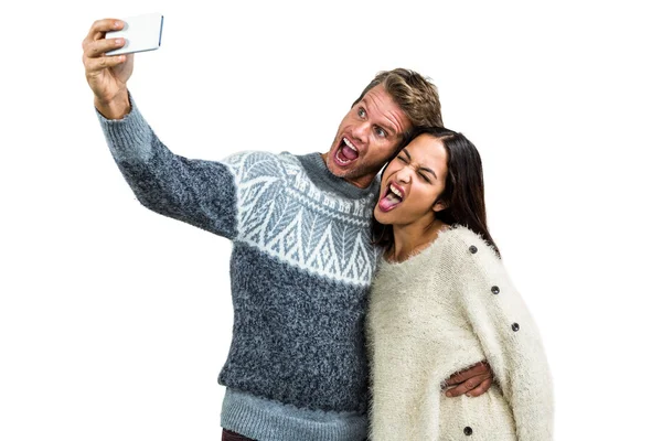 Paar macht Gesicht beim Selfie — Stockfoto