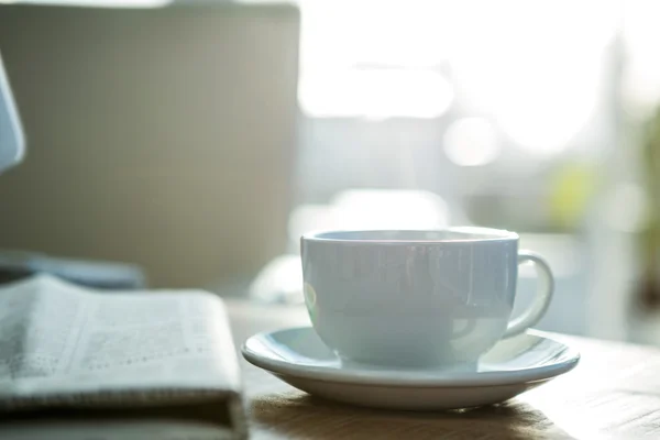 Steaming cup of coffee — Stock Photo, Image