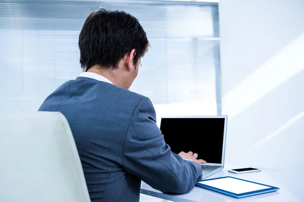 Businessman using his computer — Stock Photo, Image