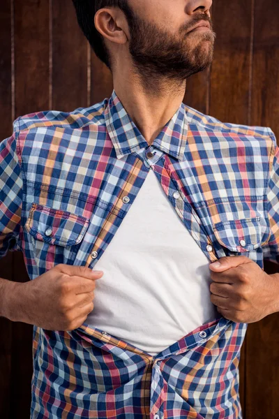 Professionele trekken shirt als superheld — Stockfoto