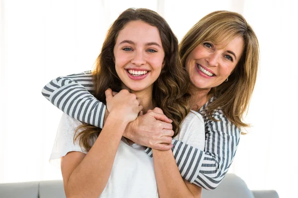 Felice madre e figlia — Foto Stock