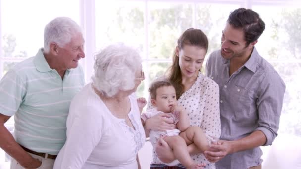 Feliz família estendida com bebê — Vídeo de Stock