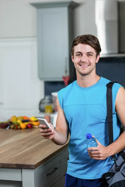 Man sending text messages — Stock Photo, Image