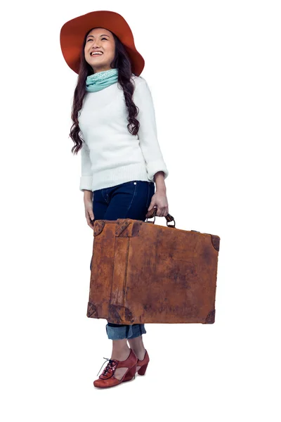 Mulher asiática com chapéu segurando bagagem — Fotografia de Stock