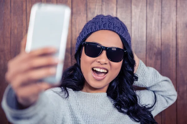 Asijské ženy brát selfie — Stock fotografie