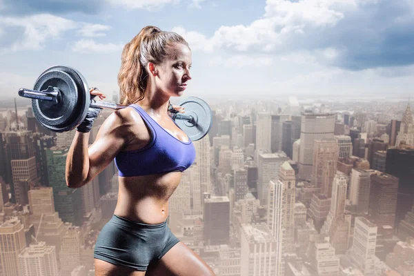 Woman exercising with crossfit — Stock Photo, Image