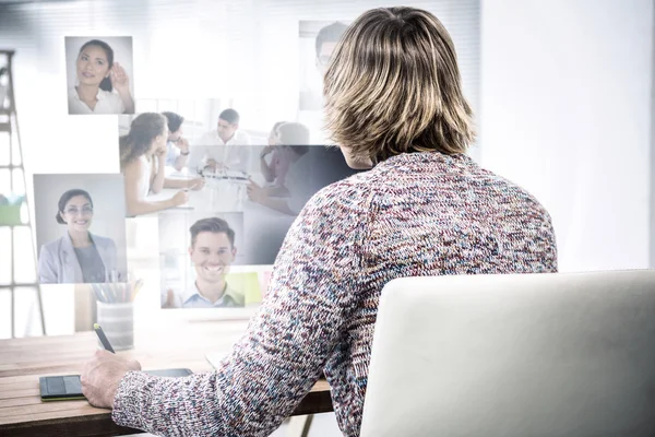 Zakenmensen hebben een vergadering — Stockfoto