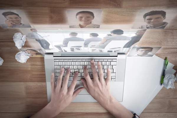 Geschäftsleute bei einem Meeting — Stockfoto