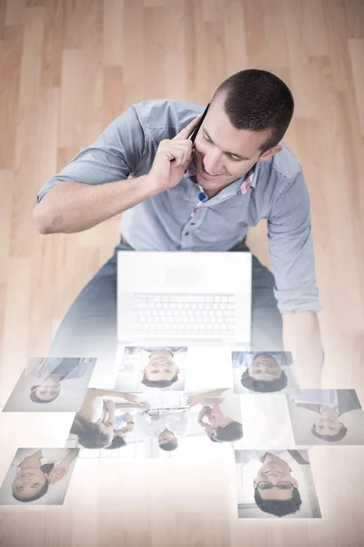 Affärsman talar på mobiltelefon — Stockfoto