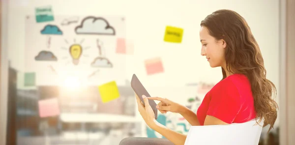 Woman sitting with tablet — Stock Photo, Image