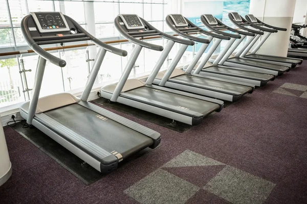 Cardio-Zone im Fitnessstudio — Stockfoto