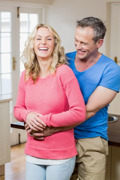 Cute couple hugging — Stock Photo, Image